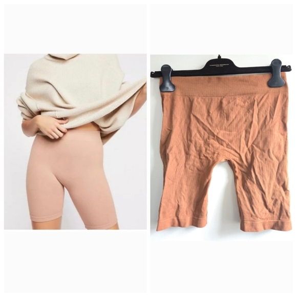 New Intimately Free People Seamless Ribbed Brown Biker Shorts NWOT Size M/L - Picture 1 of 11